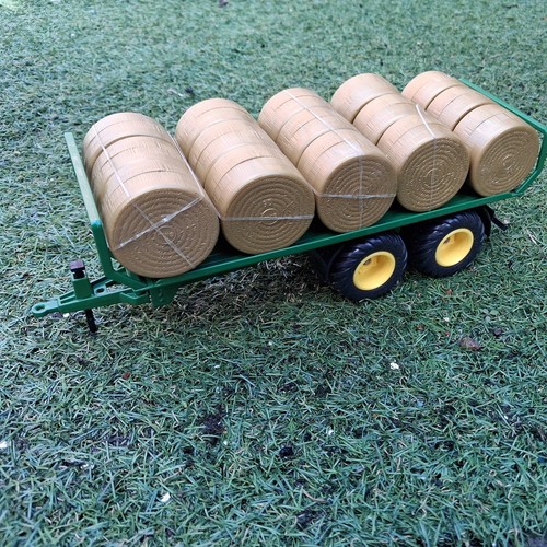 Siku farm flatbed hay - 1:32,