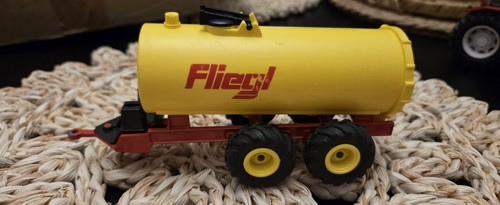 Siku fliegl 32 yellow - siku,