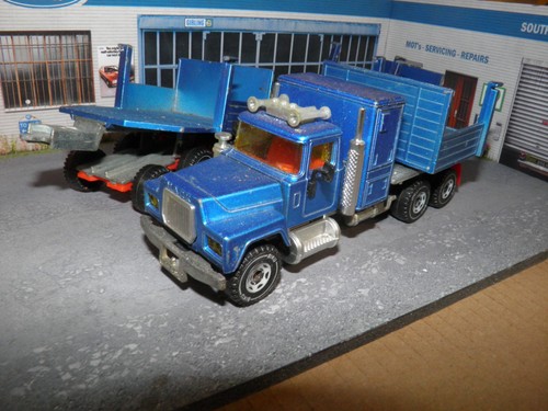 Siku mack bridge transporter - siku,